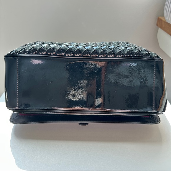 Cole Haan Beautiful Rare Genevieve Heritage Collection Shoulder Bag, EUC - Picture 3 of 11